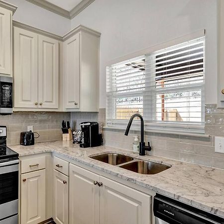 Villa Alamo Luxury Living Up To 11 Tyler Esterno foto