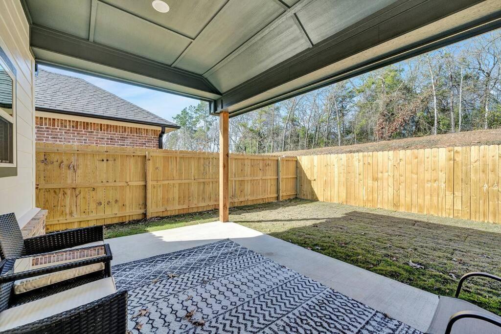 Villa Alamo Luxury Living Up To 11 Tyler Esterno foto