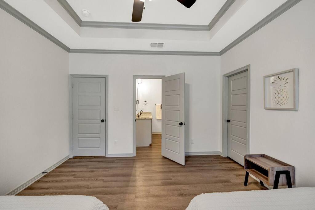 Villa Alamo Luxury Living Up To 11 Tyler Esterno foto