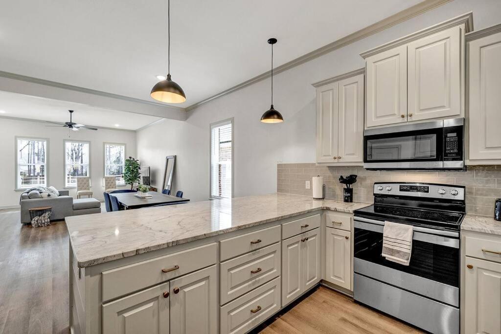 Villa Alamo Luxury Living Up To 11 Tyler Esterno foto